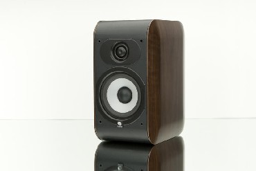 Gonik surround Boston Acoustics M 25