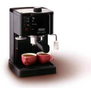 Ekspres cinieniowy do kawy DeLonghi BAR 12