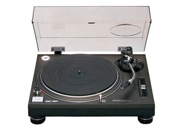 Gramofon Technics SL-1210MK2E