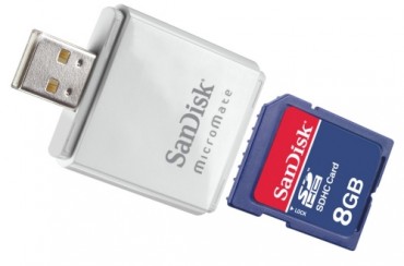 Karta pamici SanDisk SDHC 8 GB + czytnik USB