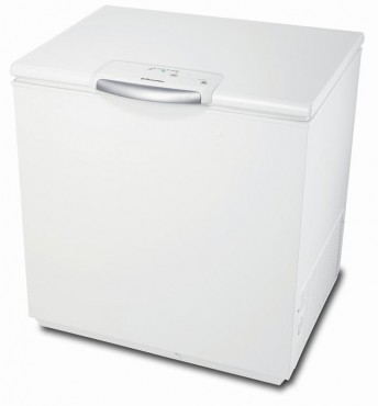 Zamraarka skrzyniowa Electrolux ECN 21105W