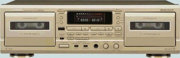 Magnetofon dwukasetowy Denon DRW-695