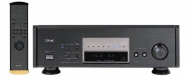 Przedwzmacniacz Teac D 70