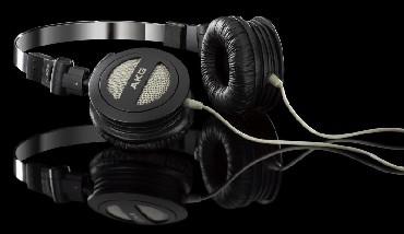 Suchawki AKG K 404