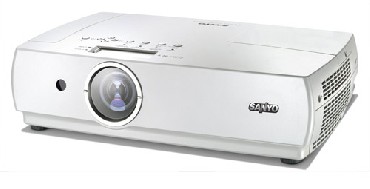 Projektor Sanyo PLC-XC56